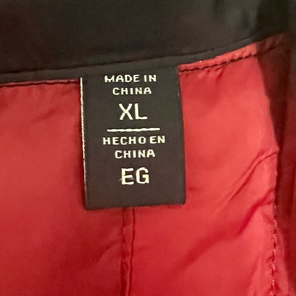 TOMMY HILFIGER PUFFET PACKABLE CONSTRUCTION JACKET in NAVY - Picture 9 of 16